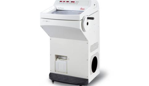 Cryostats